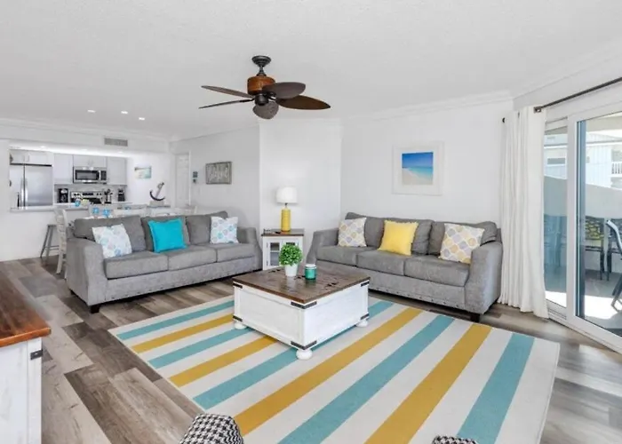 Beachfront 3-bed I Location! Stunning Sunsets Clearwater Beach